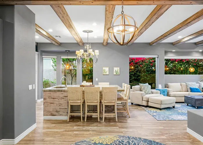Arrowhead Oasis * Glendale